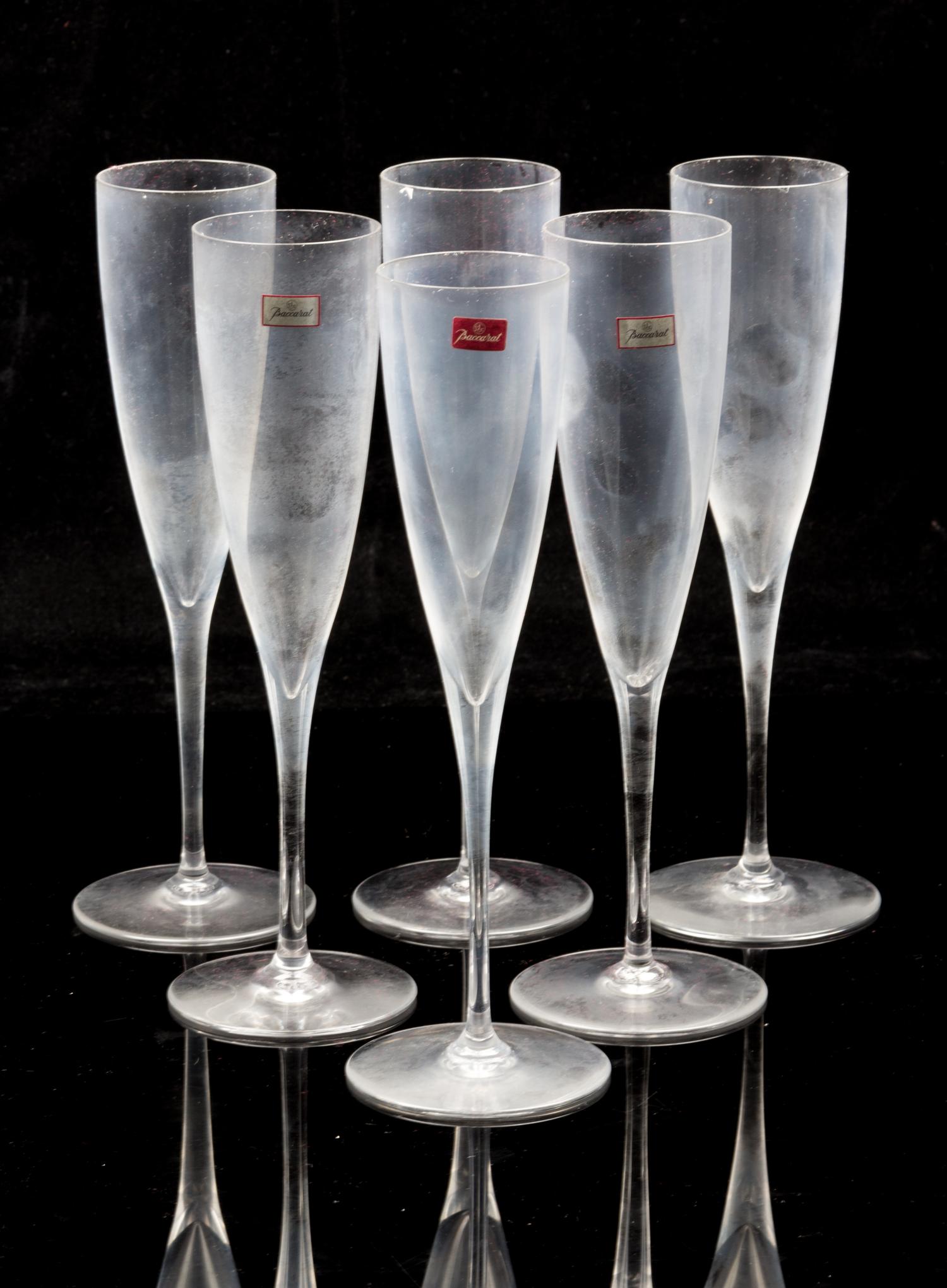 Twelve Baccarat Champagne Flutes Height 9 1/8 inches. — SECOND HALF 20TH CENTURY