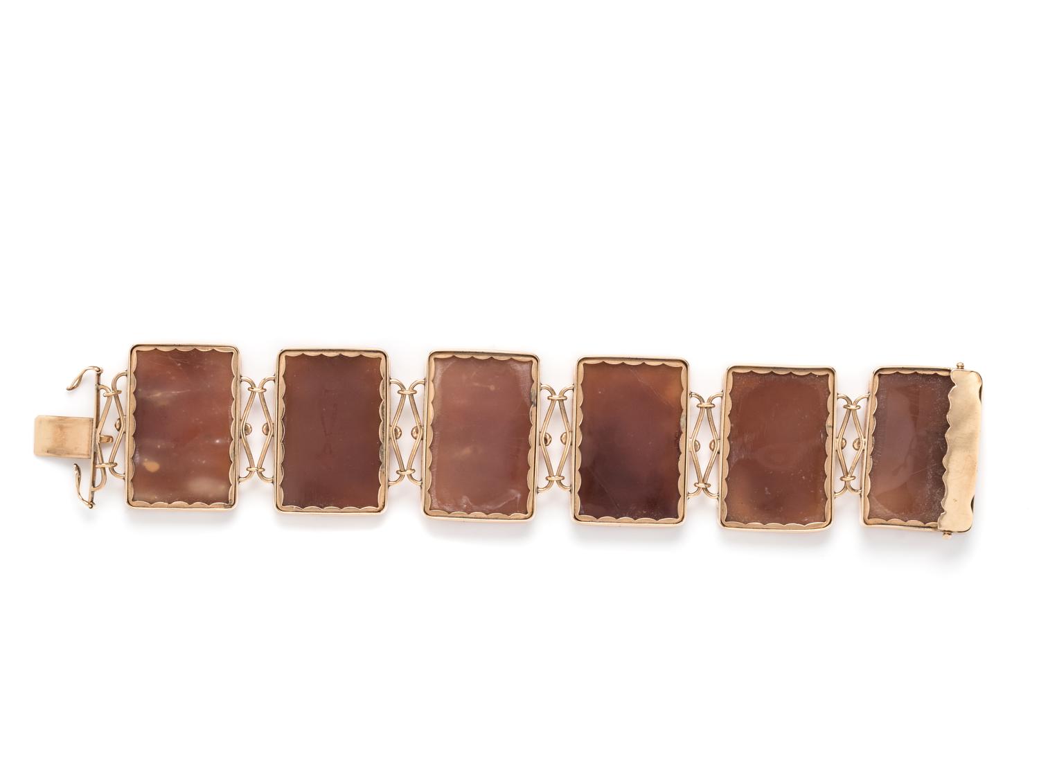 CAMEO BRACELET
