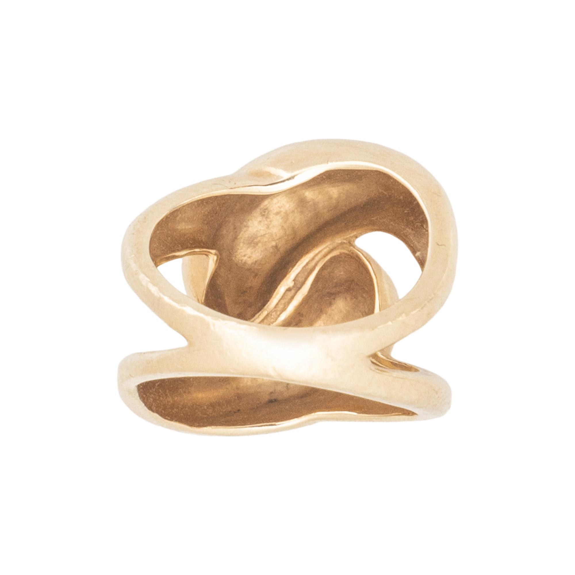 COLLECTION OF YELLOW GOLD JEWELRY