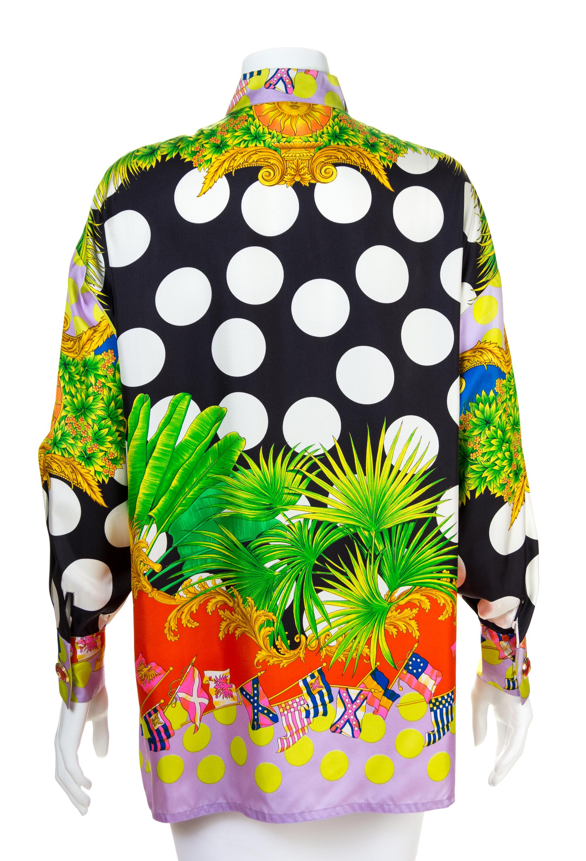 A Gianni Versace Silk Print Shirt, Size 40.