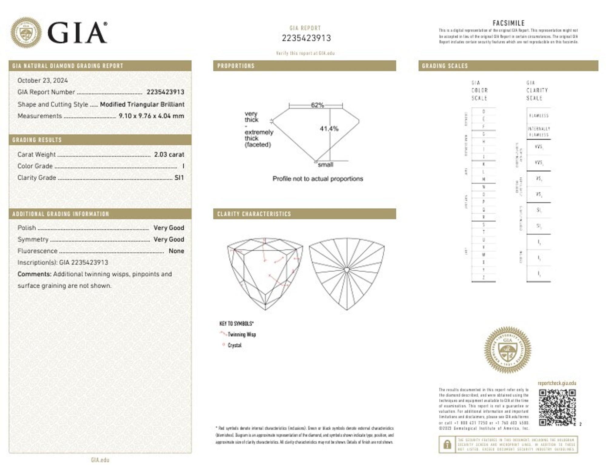 TRIANGULAR DIAMOND RING