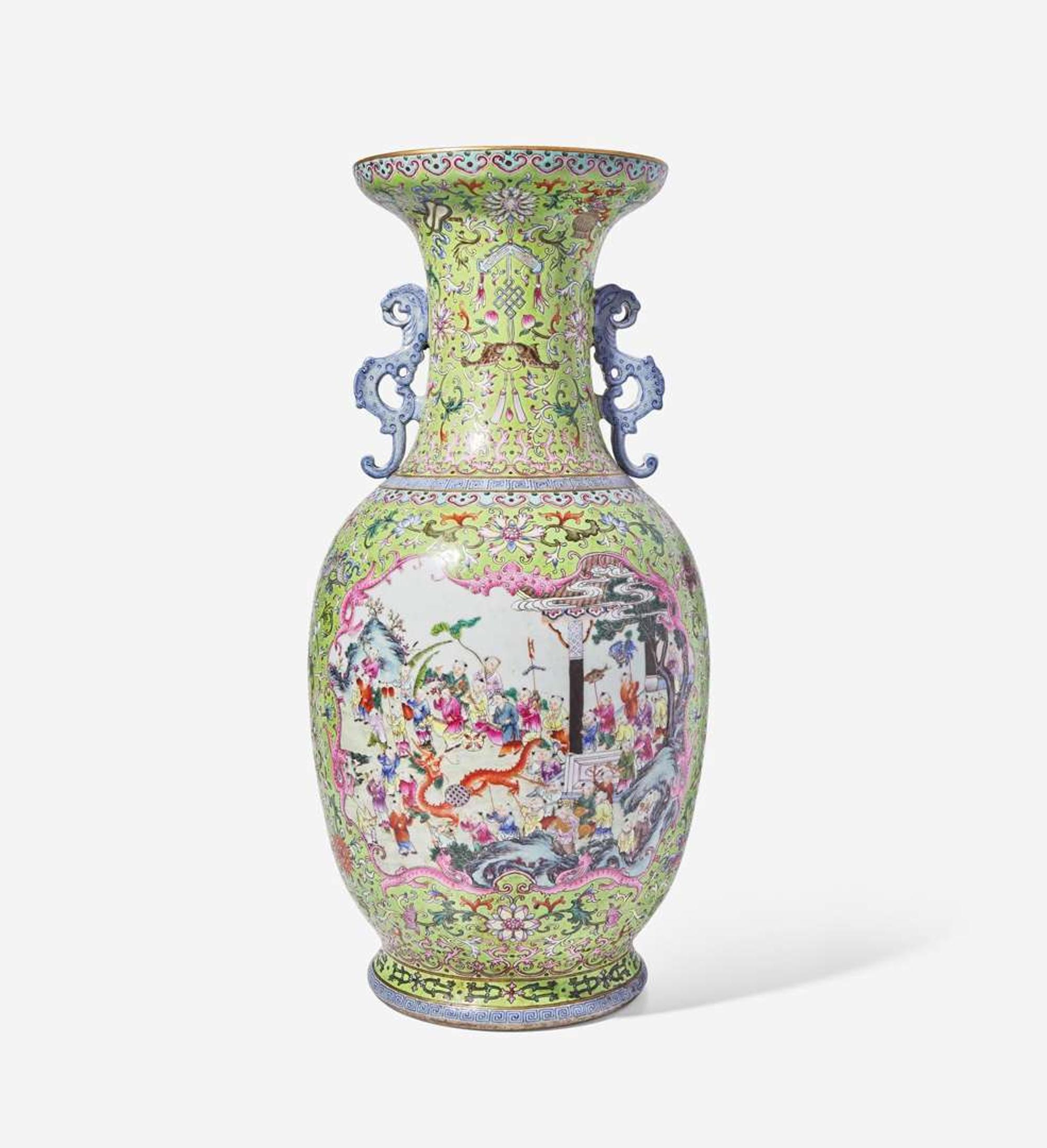 A large Chinese famille rose-decorated "Boys" Vase 粉彩嬰戲圖開光雙耳大瓶 Jiaqing mark ???
