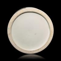 An Unusual Japanese Hirado Porcelain Mizusashi and Cover, Meiji Period — 日本明治時代 平戶燒青花水指
