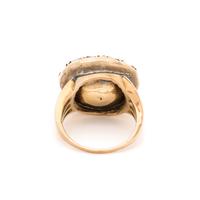 YELLOW GOLD AND AMETHYST RING