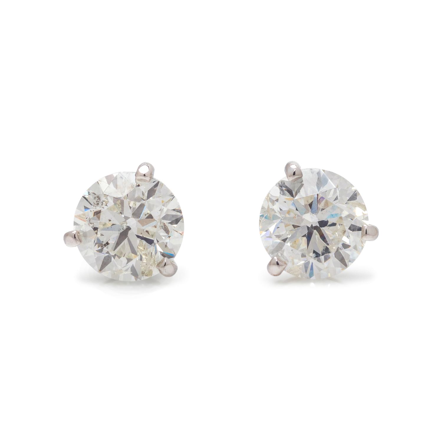DIAMOND STUD EARRINGS