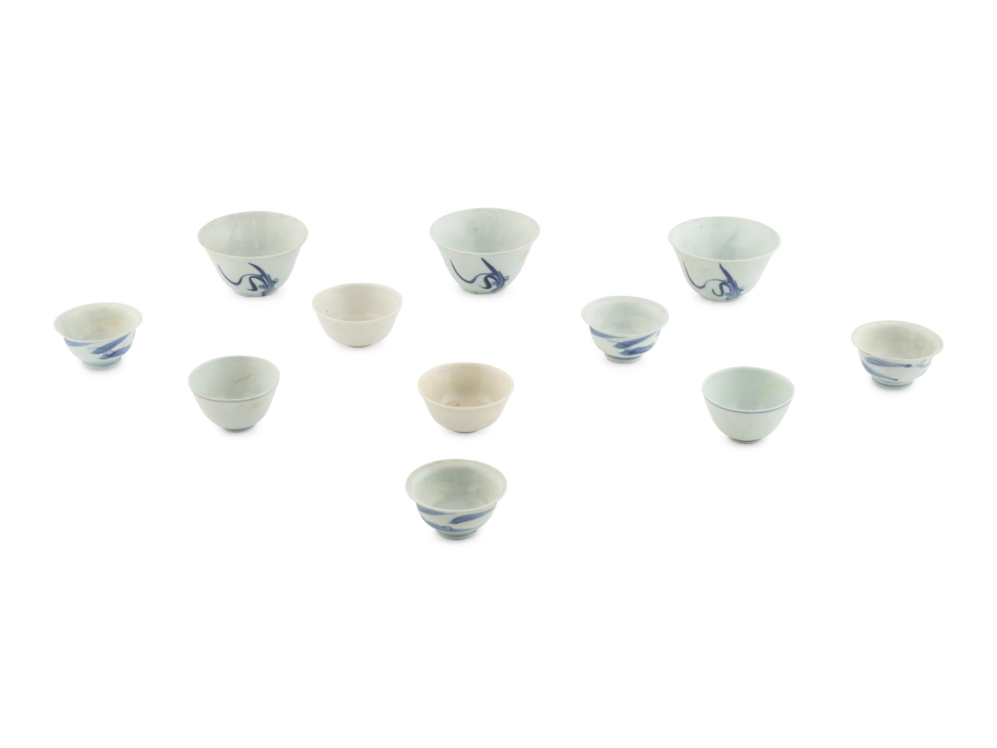 Three Sets of Chinese Export 'Hatcher Cargo' Blue and White Porcelain Cups