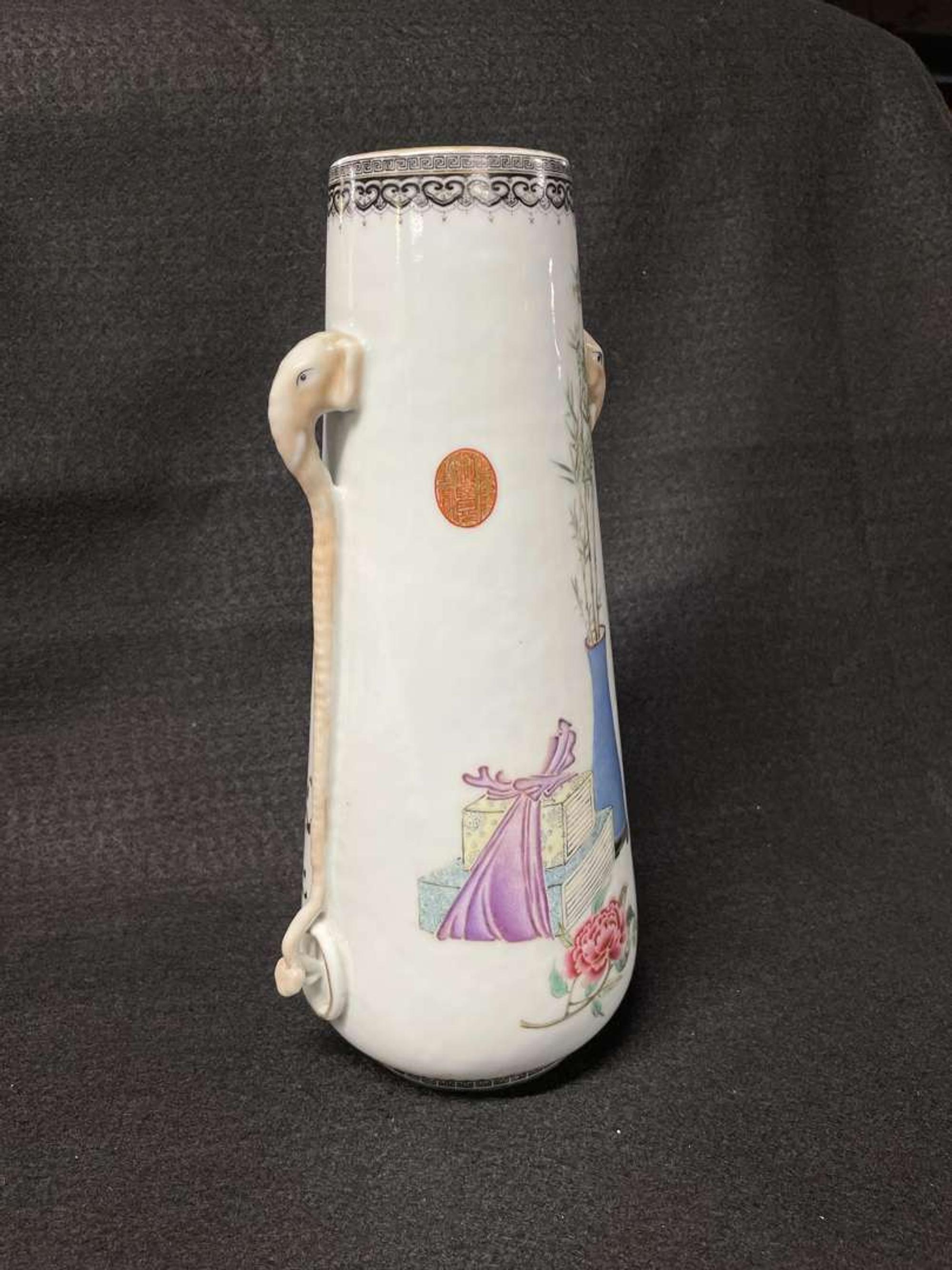 A Chinese enameled eggshell porcelain "Winter Landscape" dish, signed Yu Wenxiang, and a vase 薄胎瓷盘及人物画瓷瓶 20th century ????