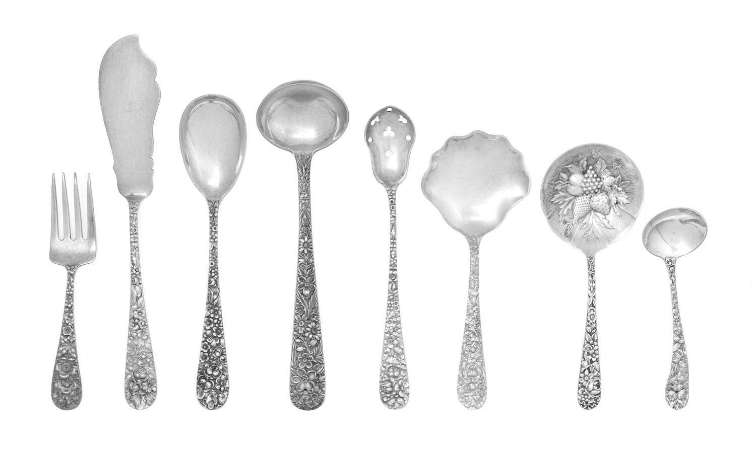 A Collection of American Silver Serving Articles, The Stieff Company, Baltimore, MD, Repousse pattern, comprising: 3 cake servers 3 pic