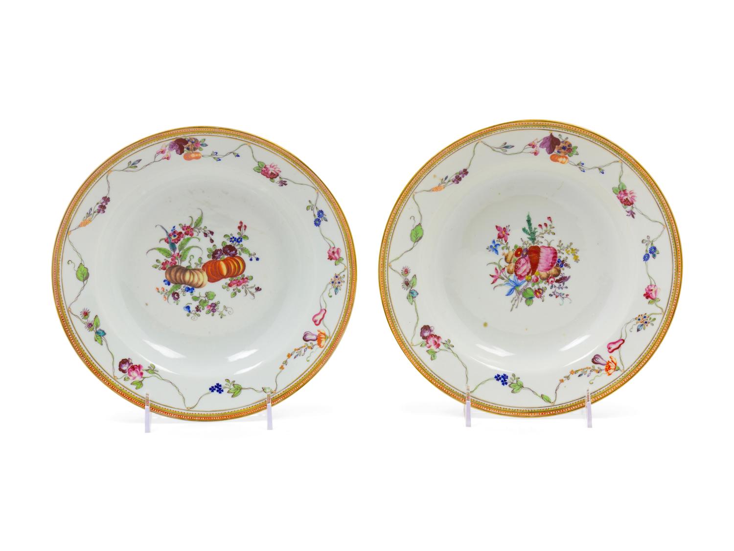 Two Chinese Export Porcelain Bowls