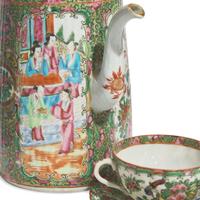 An Assembled Group of Chinese Export Porcelain Rose Medallion Tablewares