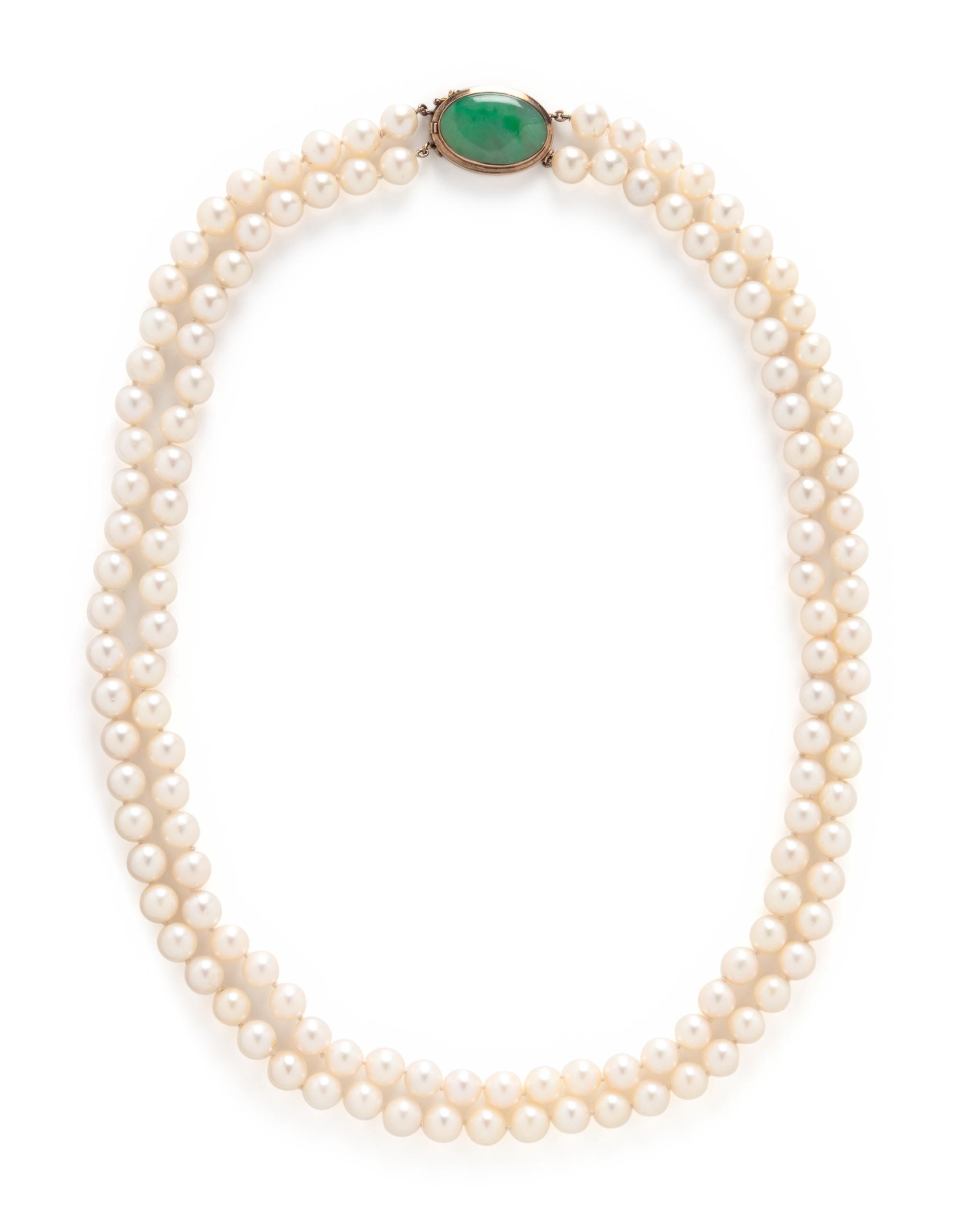 CULTURED PEARL AND JADE NECKLACE
