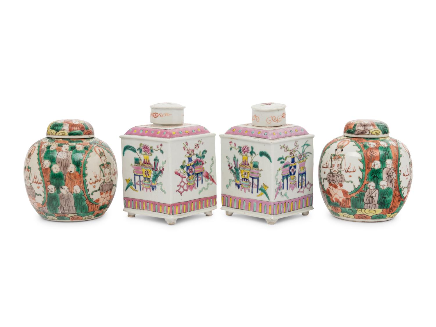 Two Pairs of Chinese Porcelain Covered Jars