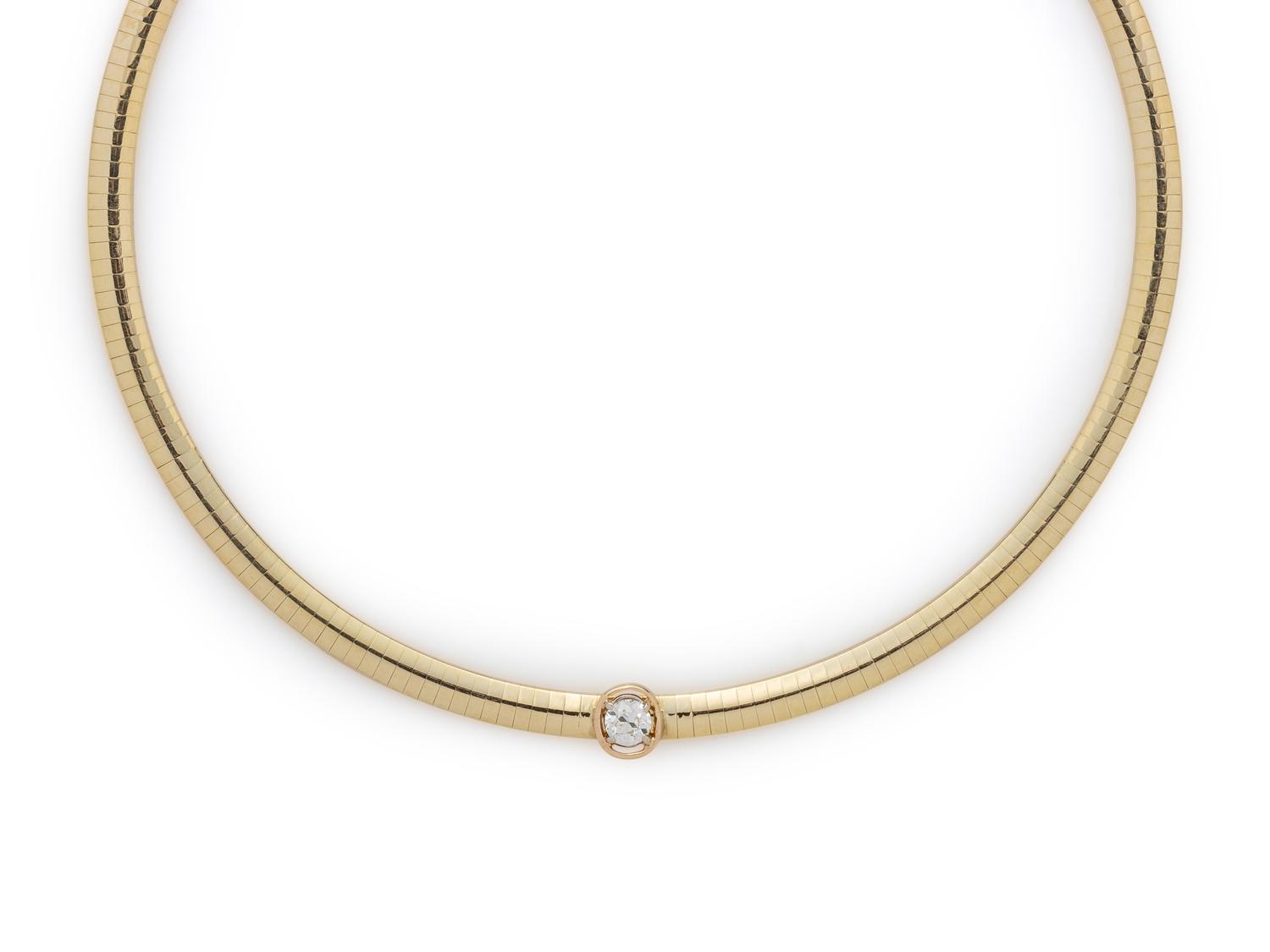 YELLOW GOLD AND DIAMOND NECKLACE