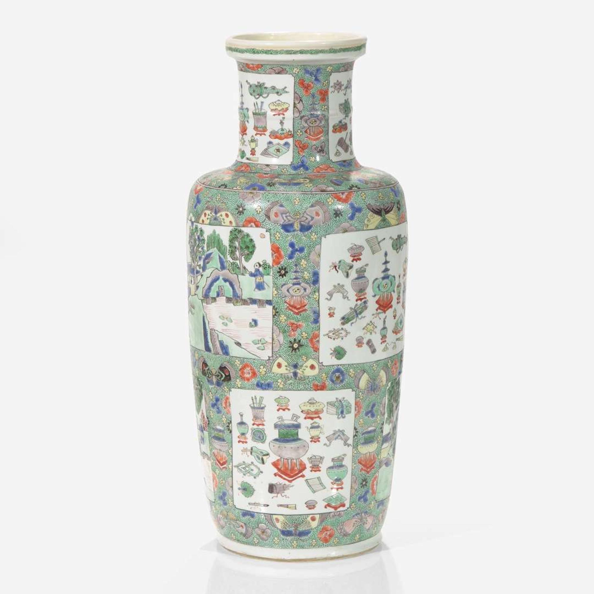 A Chinese famille verte-decorated porcelain rouleau vase 素三彩紙槌瓶 Kangxi period ? ??