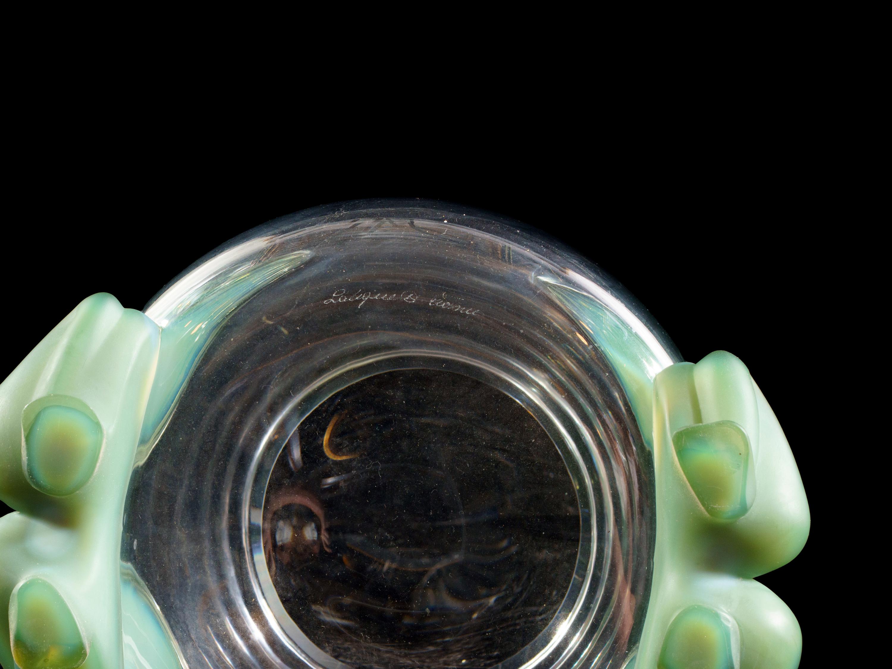 A Lalique Antinea Vase