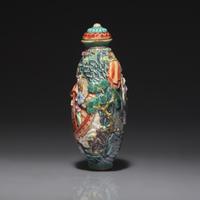A Chinese Molded and Enameled Porcelain Snuff Bottle, Jiaqing Mark and Probably of the Period 嘉慶款 粉彩凸雕赤壁賦鼻烟壺