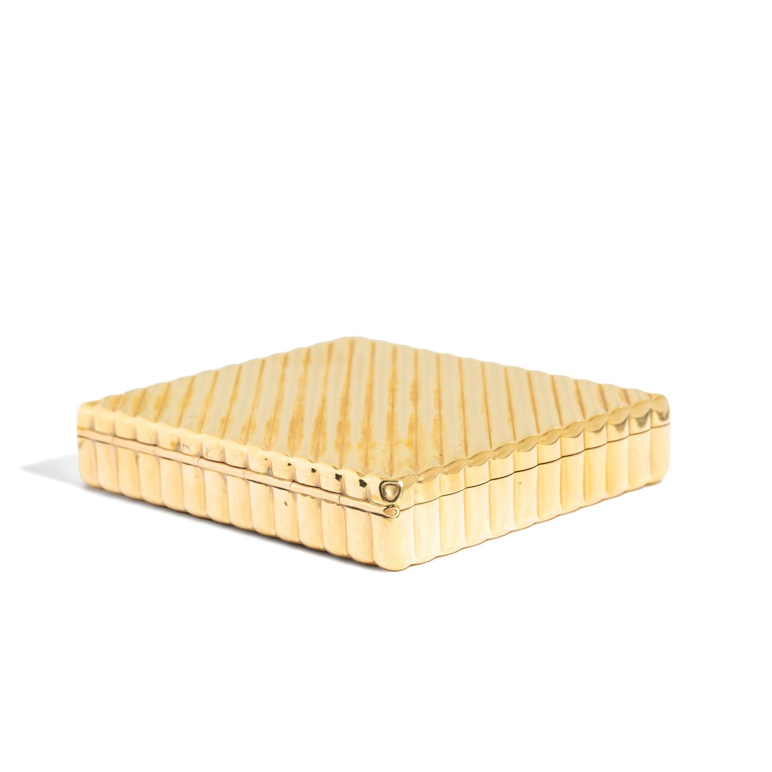 RETRO, YELLOW GOLD COMPACT