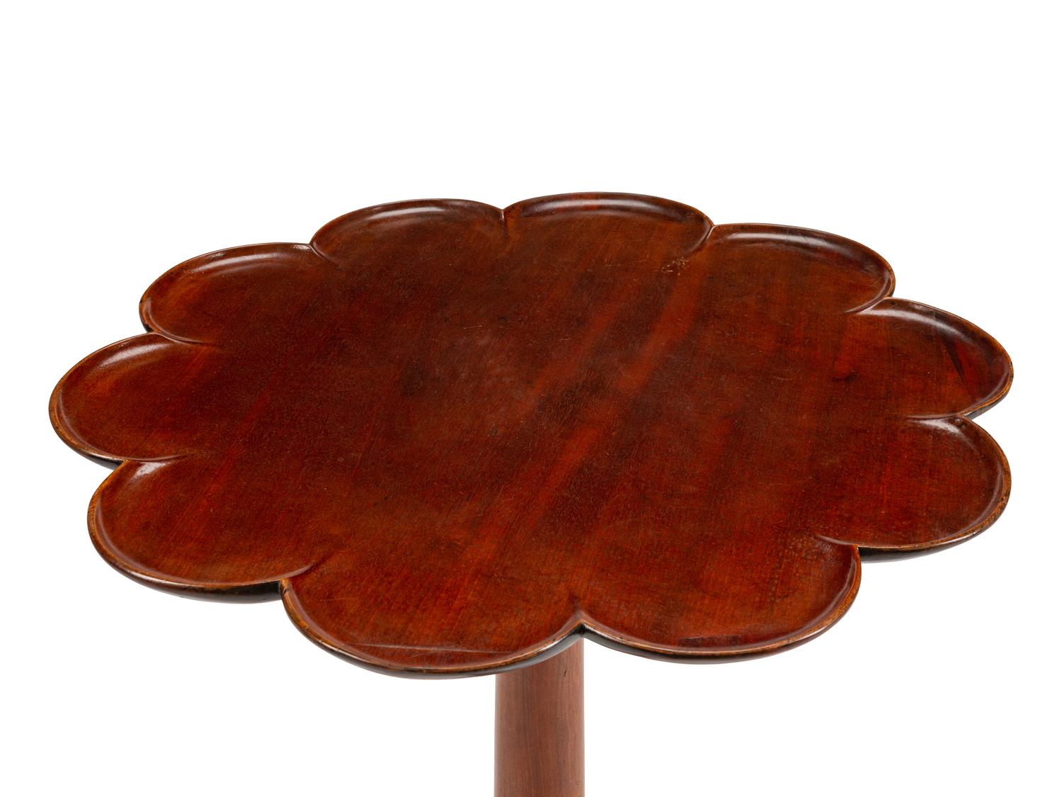 A George III Carved Mahogany Supper Table — LATE 18TH CENTURY