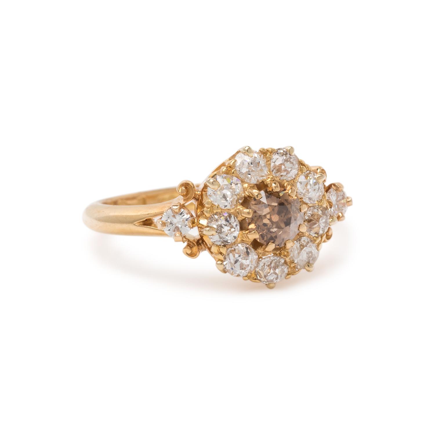 COLORED DIAMOND AND DIAMOND RING