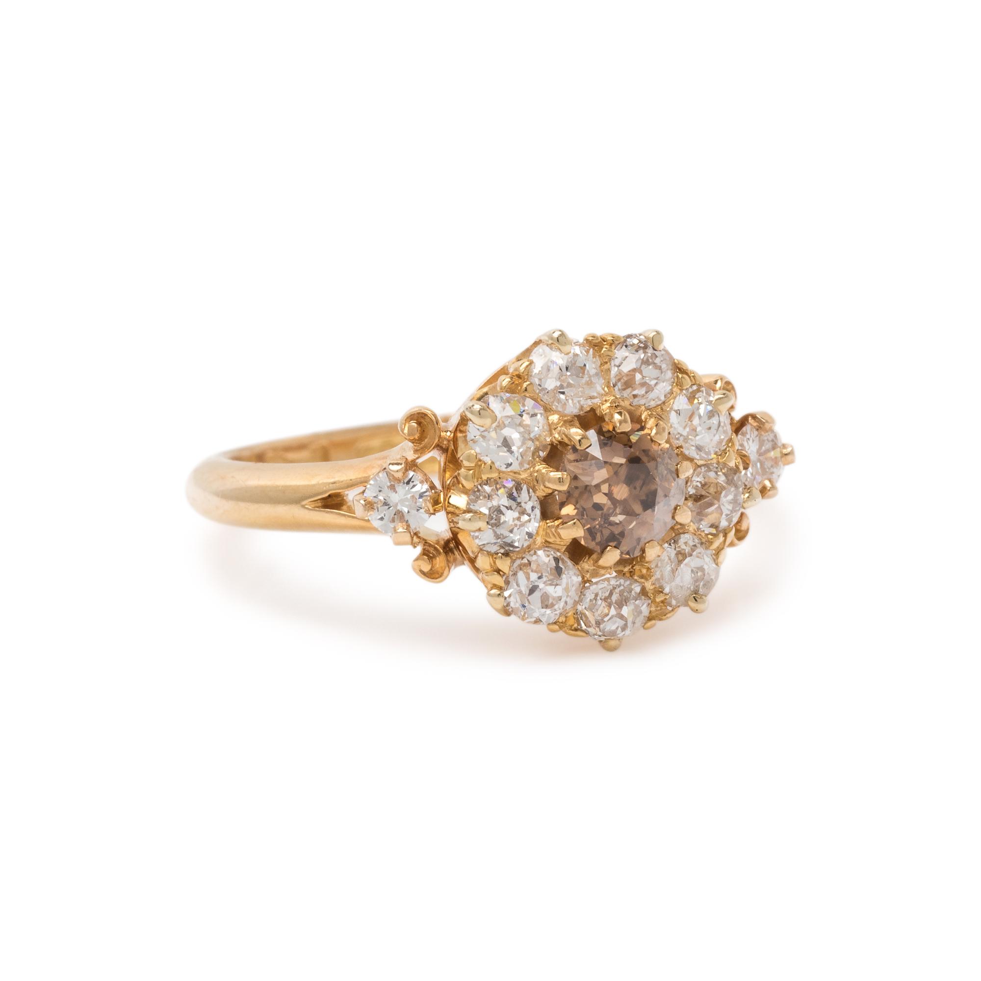 COLORED DIAMOND AND DIAMOND RING