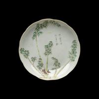 A Chinese Famille Rose Porcelain Plate