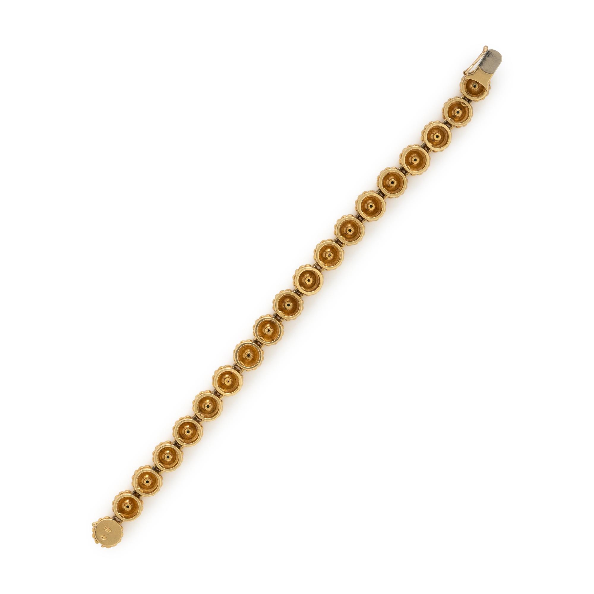 Turquoise and Yellow Gold Bracelet