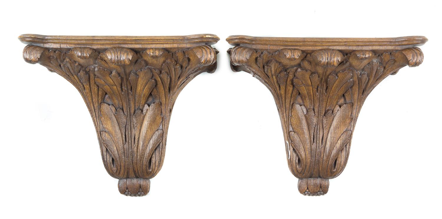 A Pair of Carved Oak Wall Brackets Height 15 5/8 inches. — 20TH CENTURY
