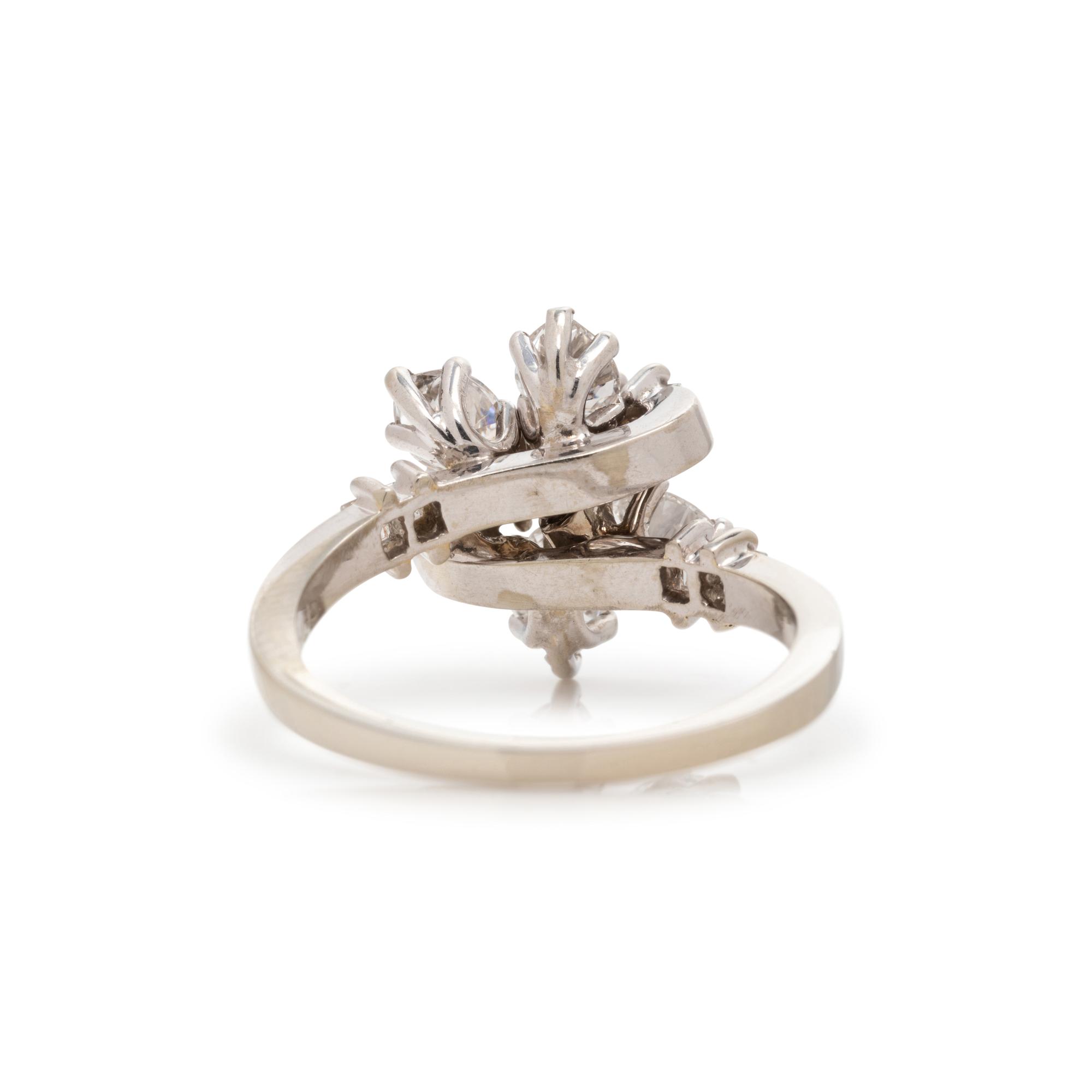 DIAMOND CLUSTER RING
