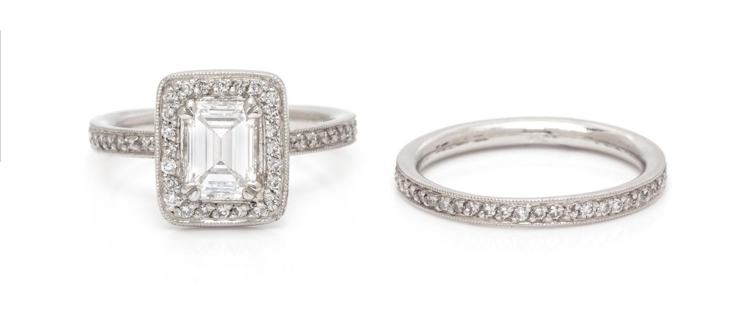 A Platinum and Diamond Ring Set, 5.20 dwts.