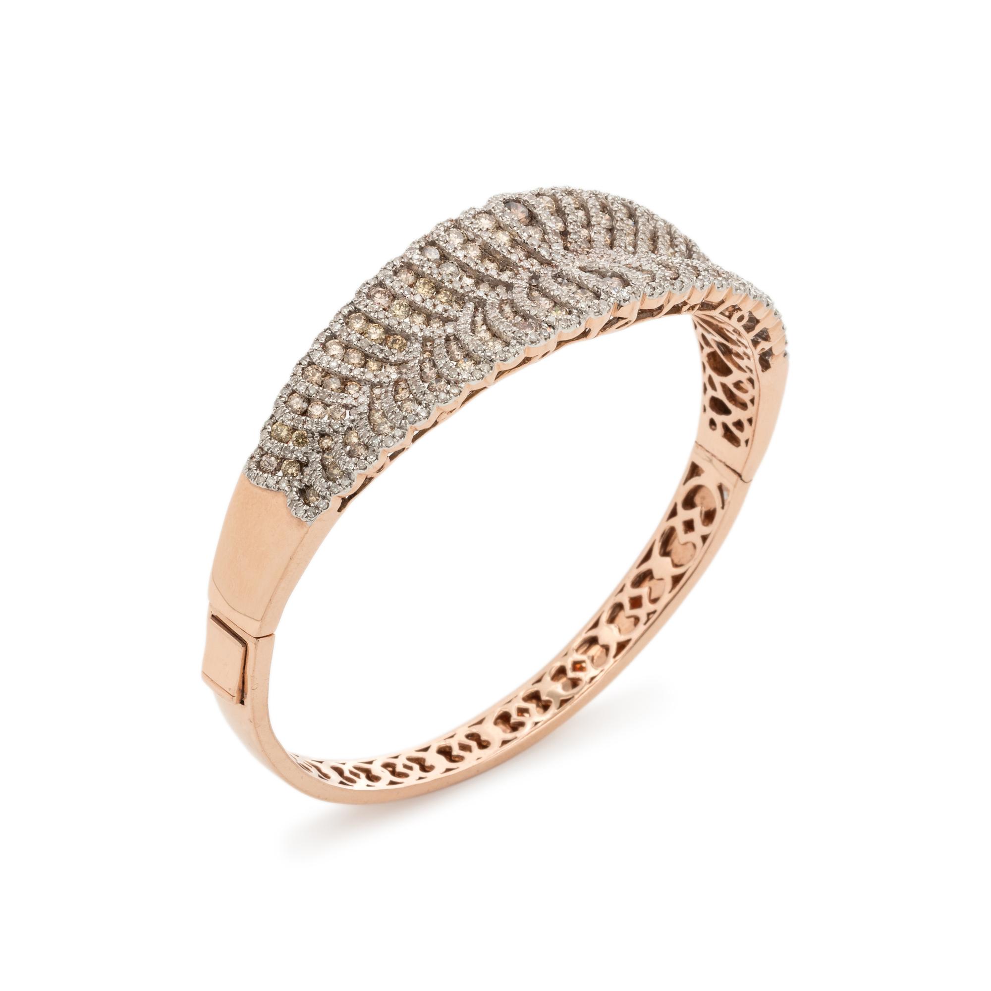 DIAMOND AND COLORED DIAMOND BANGLE BRACELET
