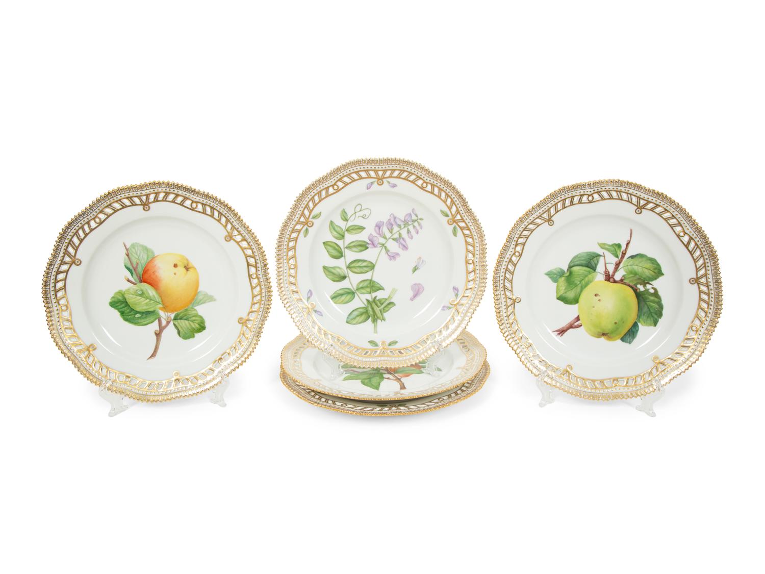 Fifteen Royal Copenhagen Flora Danica Reticulated Porcelain Dessert Plates