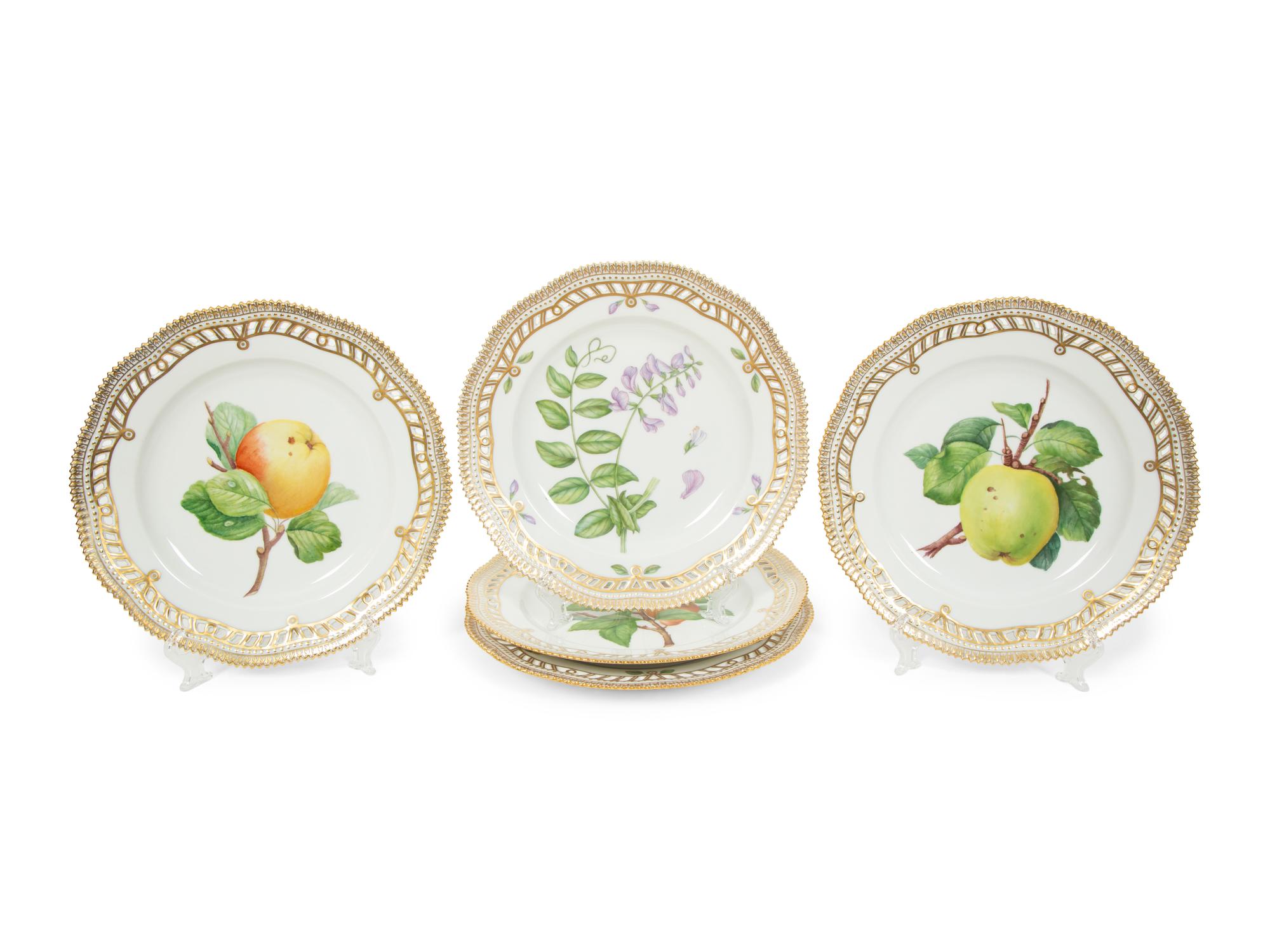 Fifteen Royal Copenhagen Flora Danica Reticulated Porcelain Dessert Plates