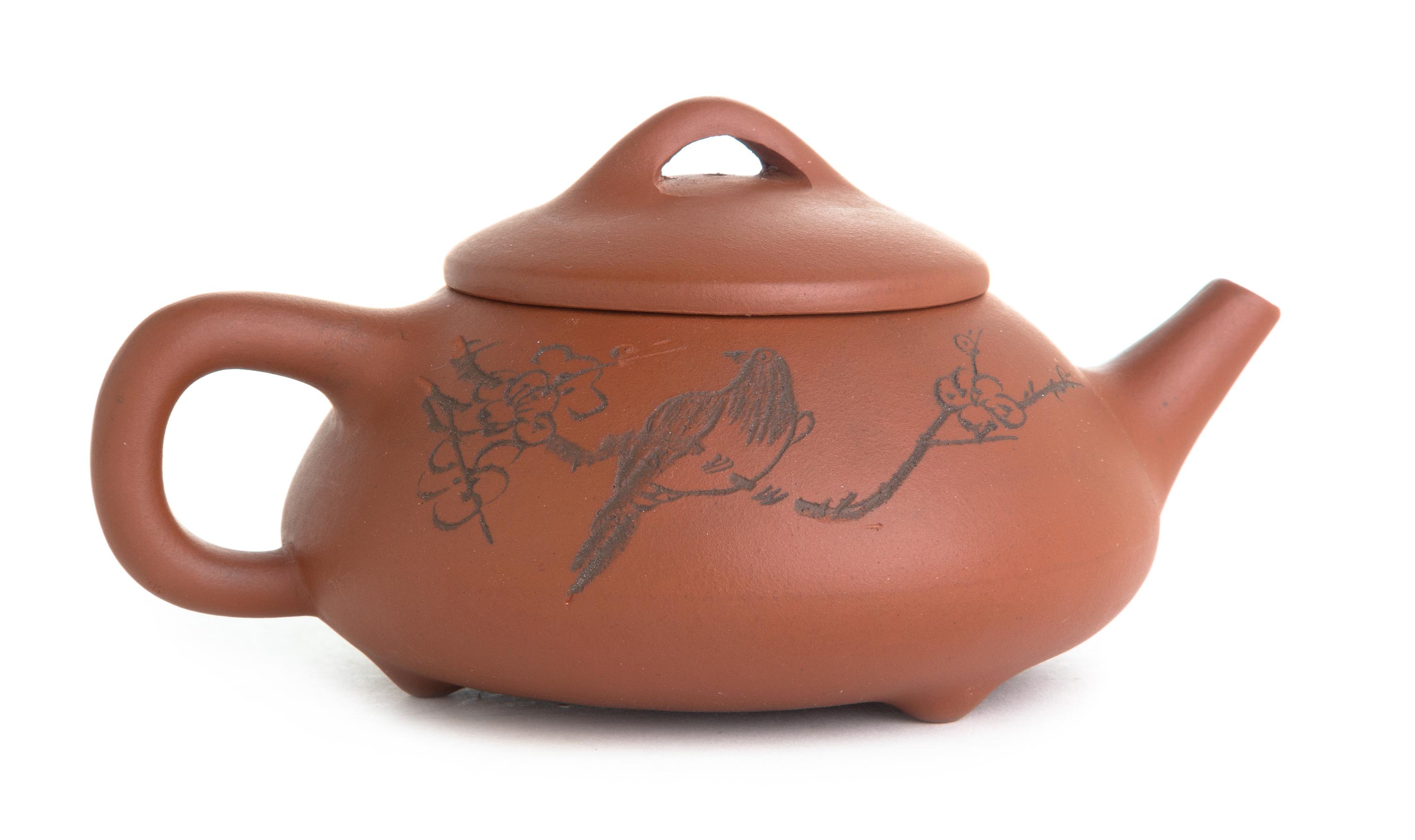 A Yixing Pottery Teapot Height 3 inches.