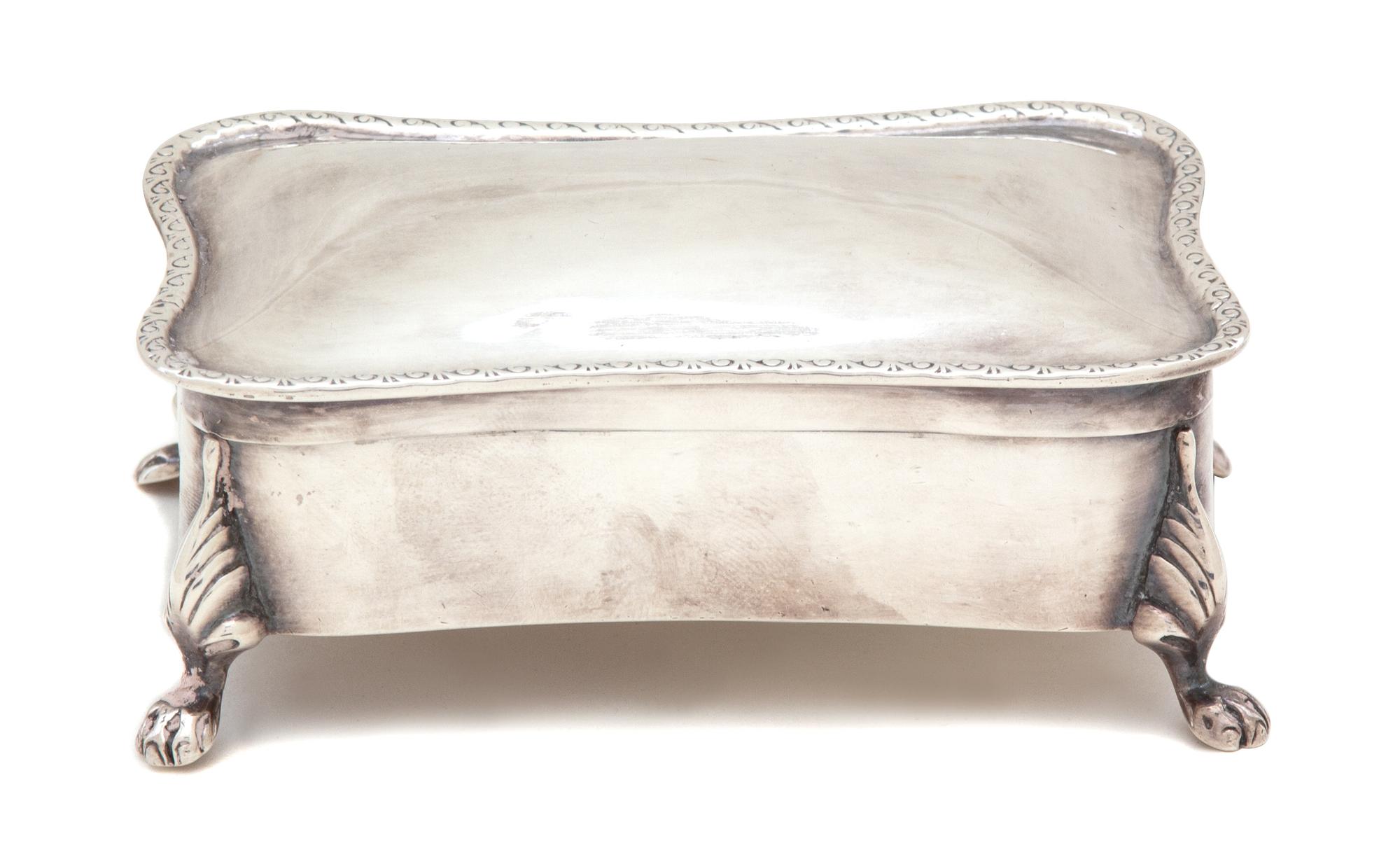 An English Silver Footed Covered Dish, T.H. Hazelwood & Co., Birmingham, 1909,
