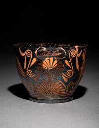 A Lucanian Red-Figured Skyphos