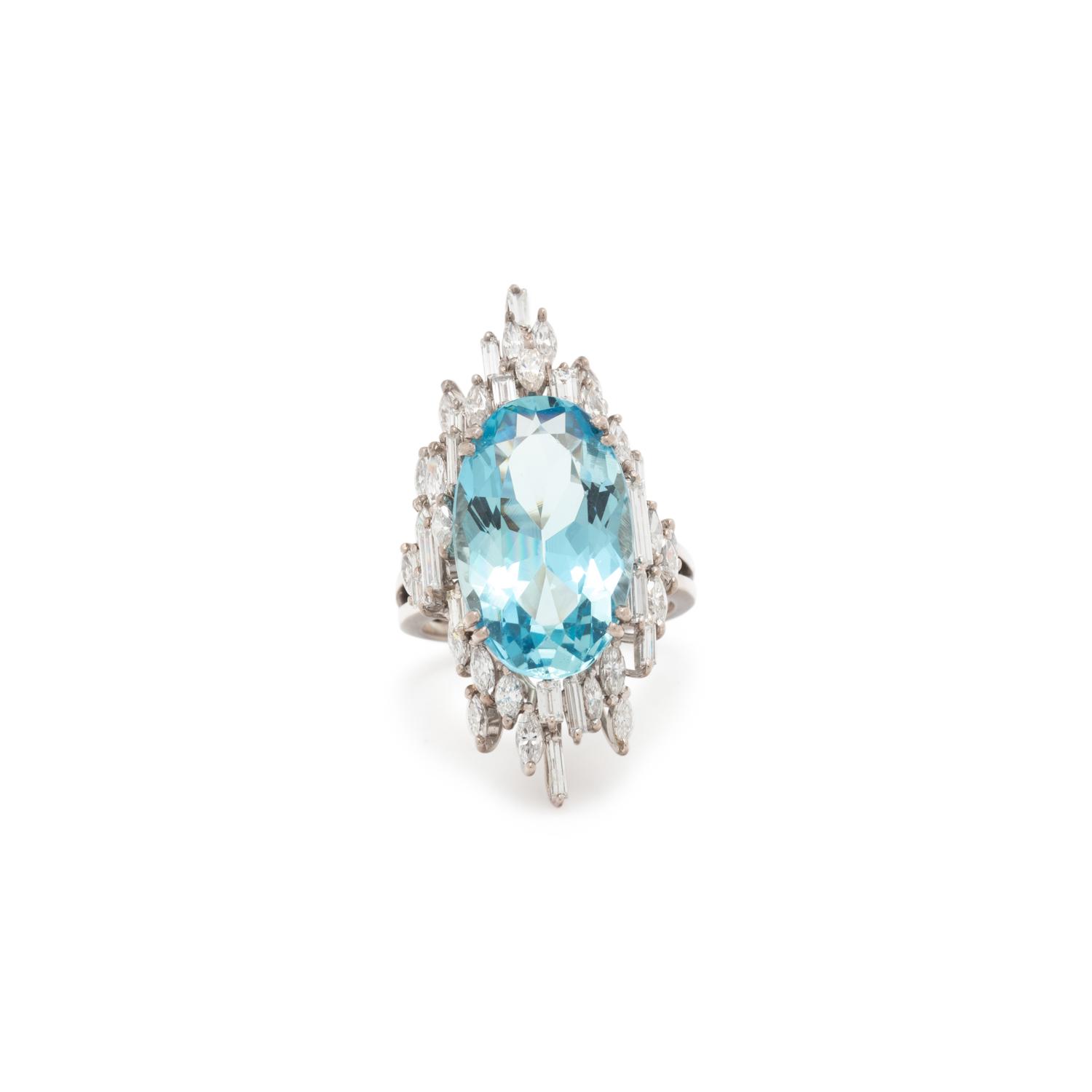 AQUAMARINE AND DIAMOND RING