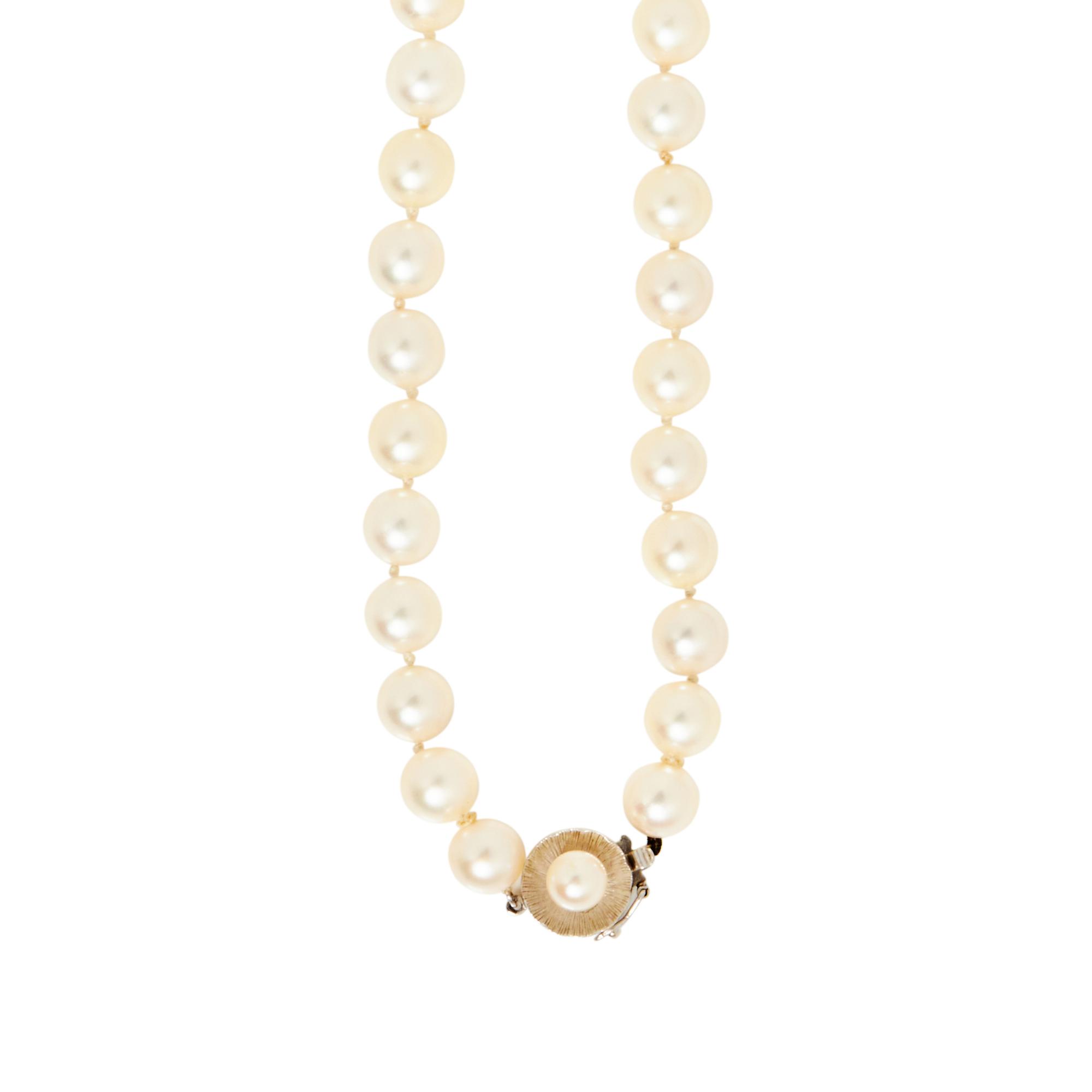 CULTURED PEARL AND DIAMOND JEWELRY SUITE