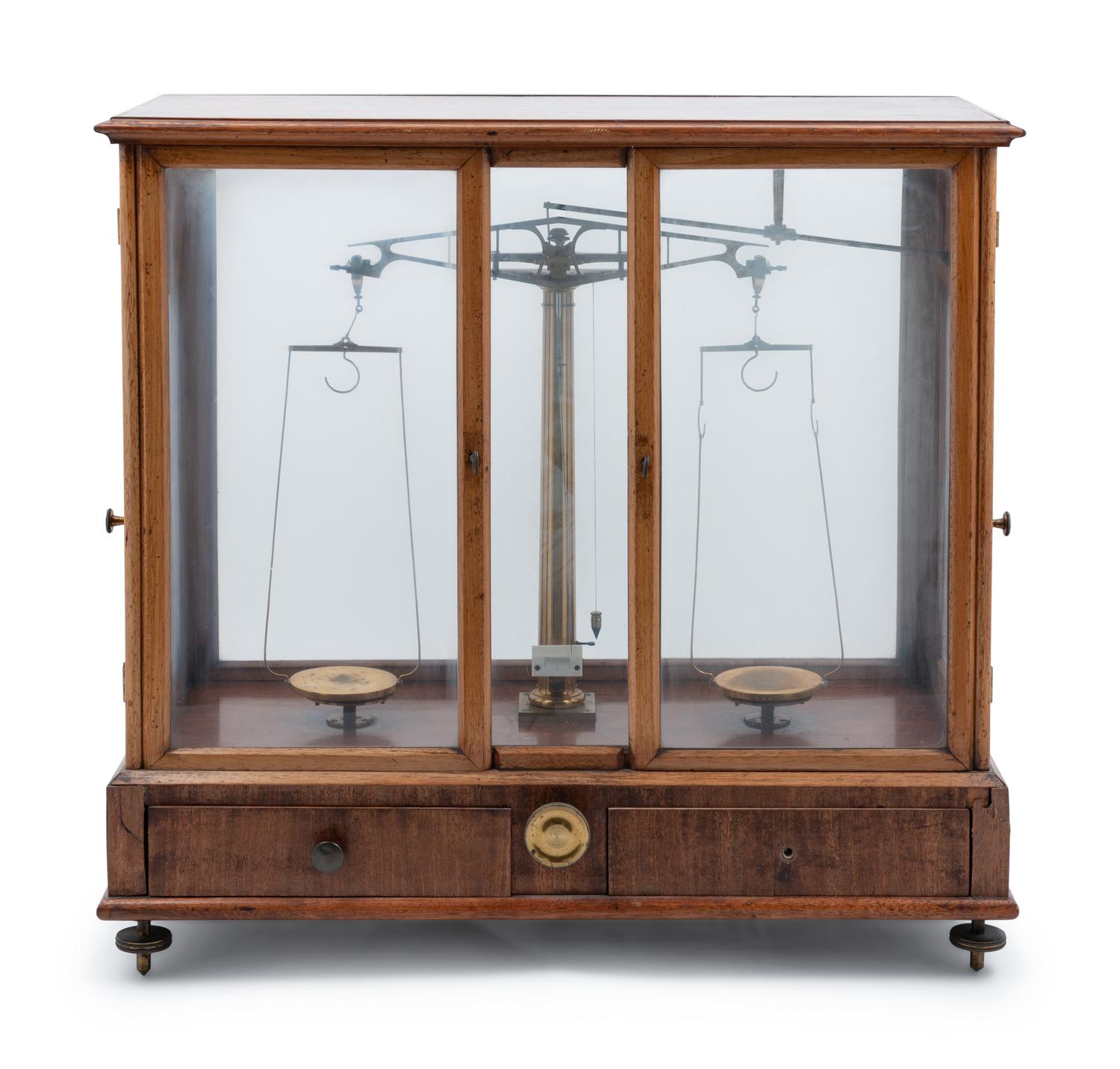 A Single Balance and Scale
