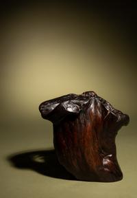 A Natural Rootwood 'Lingzhi' Brushpot