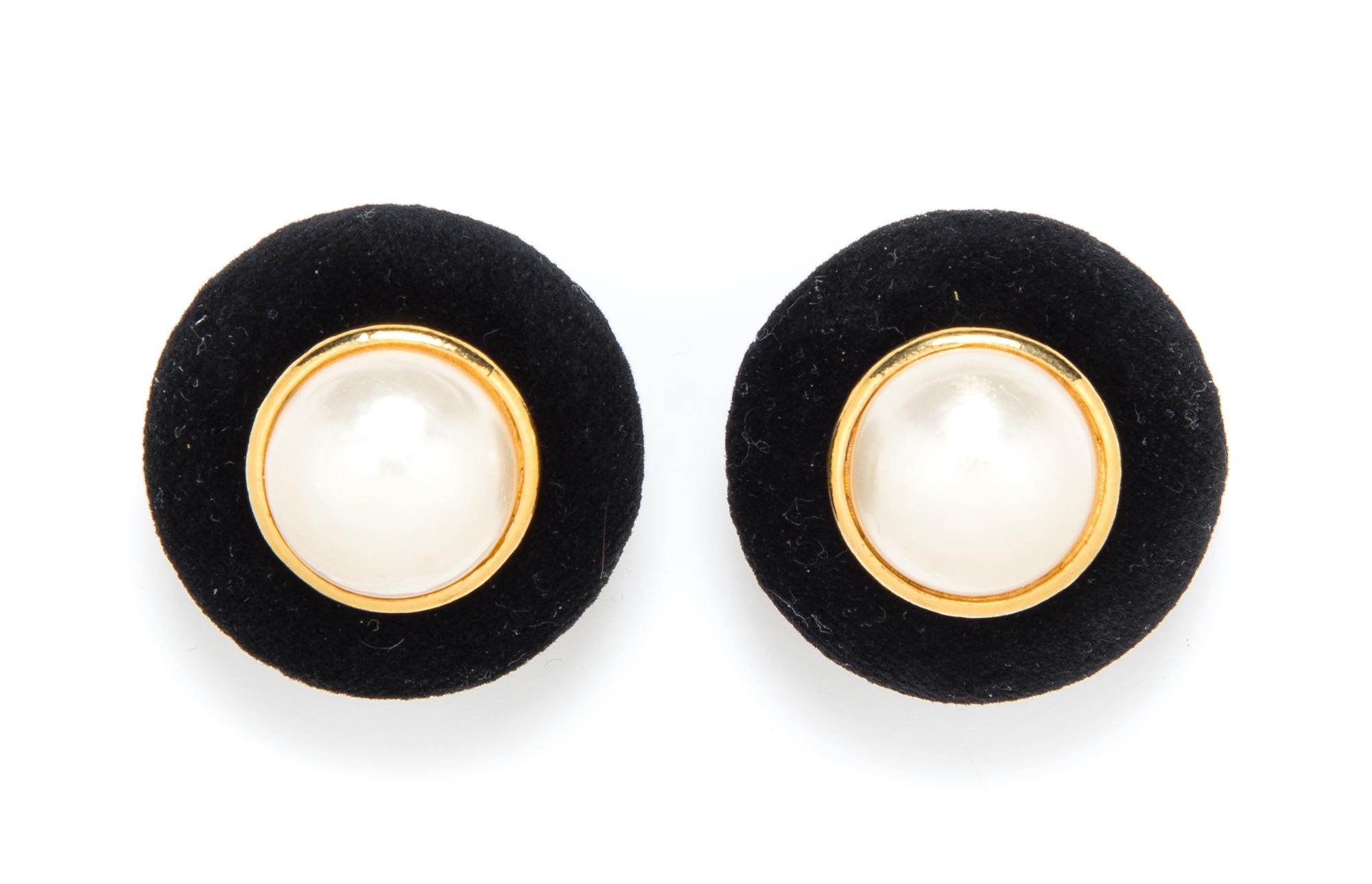 A Pair of Chanel Faux Pearl and Black Velvet Earclips, 2" x 2".