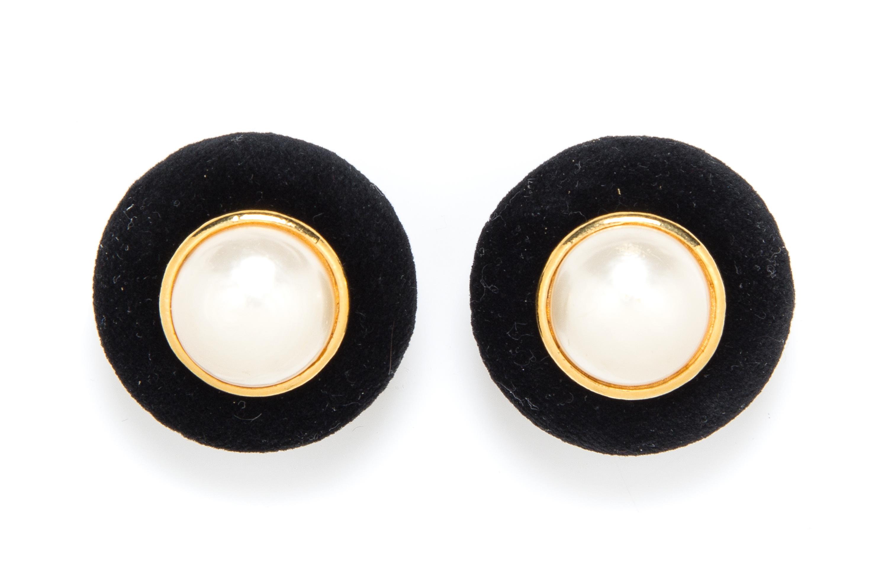 A Pair of Chanel Faux Pearl and Black Velvet Earclips, 2" x 2".