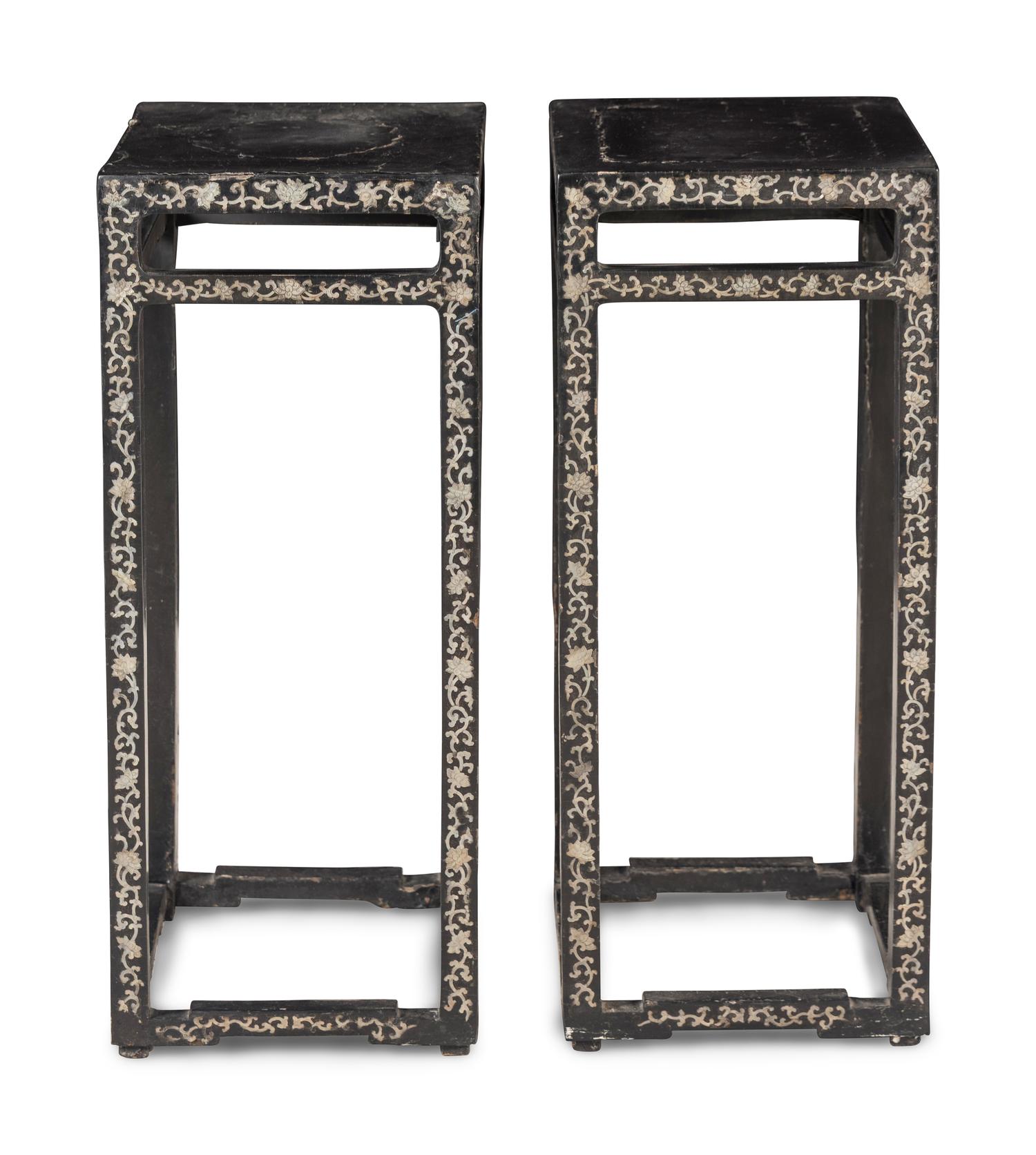 A Pair of Chinese Black Lacquered Mother-of-Pearl Inlaid Square Stands, Xiangji, 19th Century 清中晚期 黑漆嵌螺鈿蓮紋方几一對