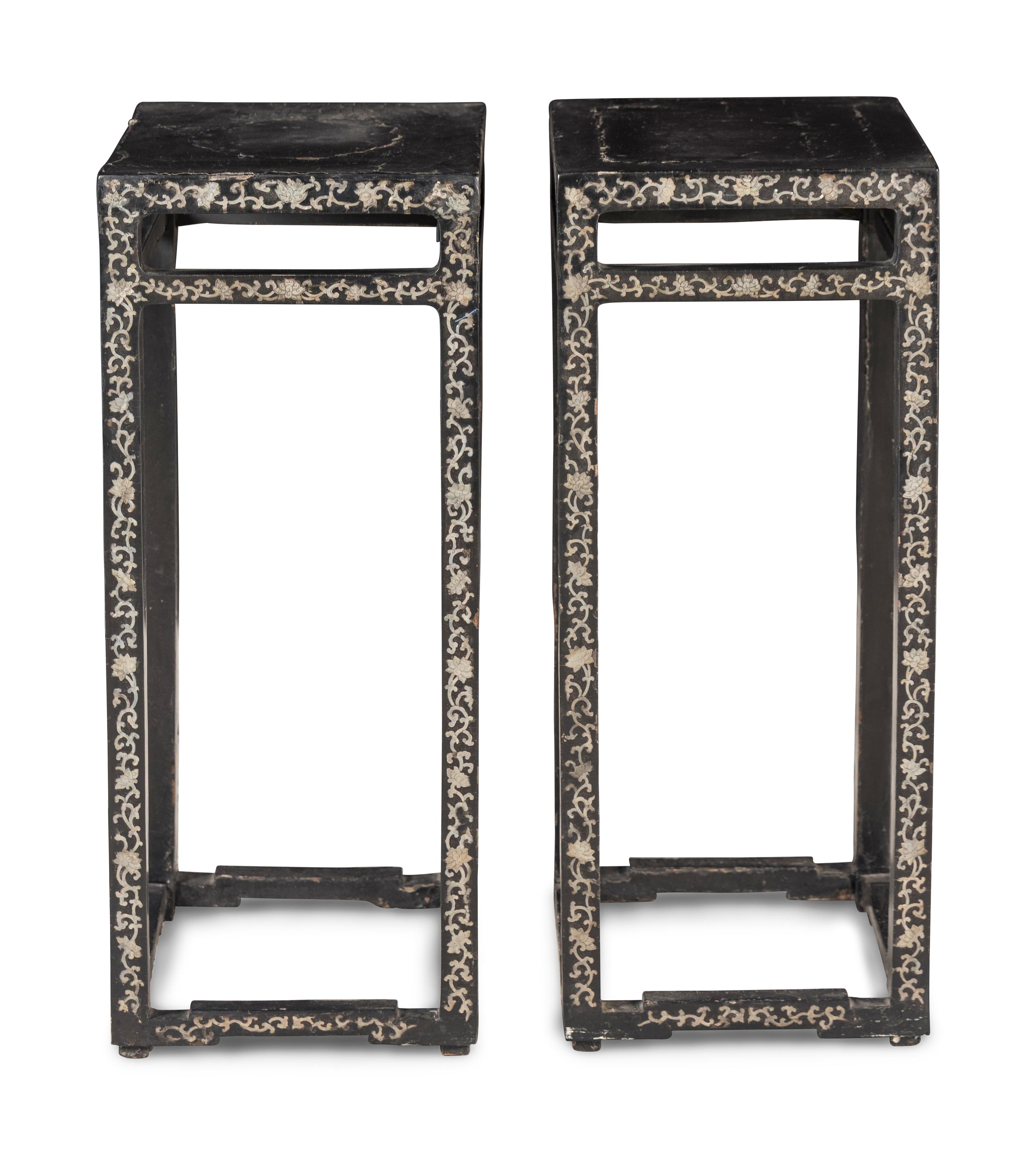 A Pair of Chinese Black Lacquered Mother-of-Pearl Inlaid Square Stands, Xiangji, 19th Century 清中晚期 黑漆嵌螺鈿蓮紋方几一對