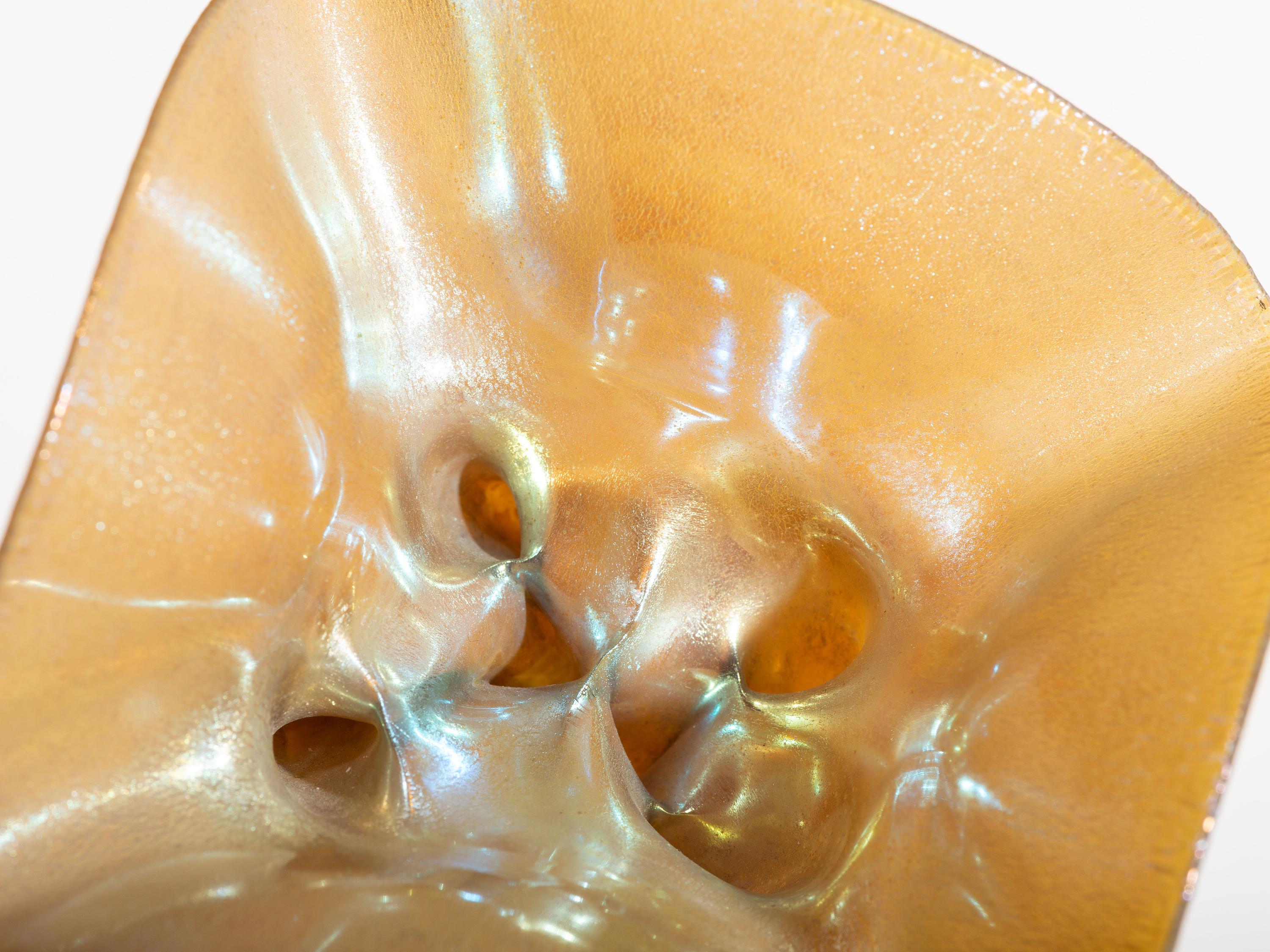 Twist Stem Aurene Vase
