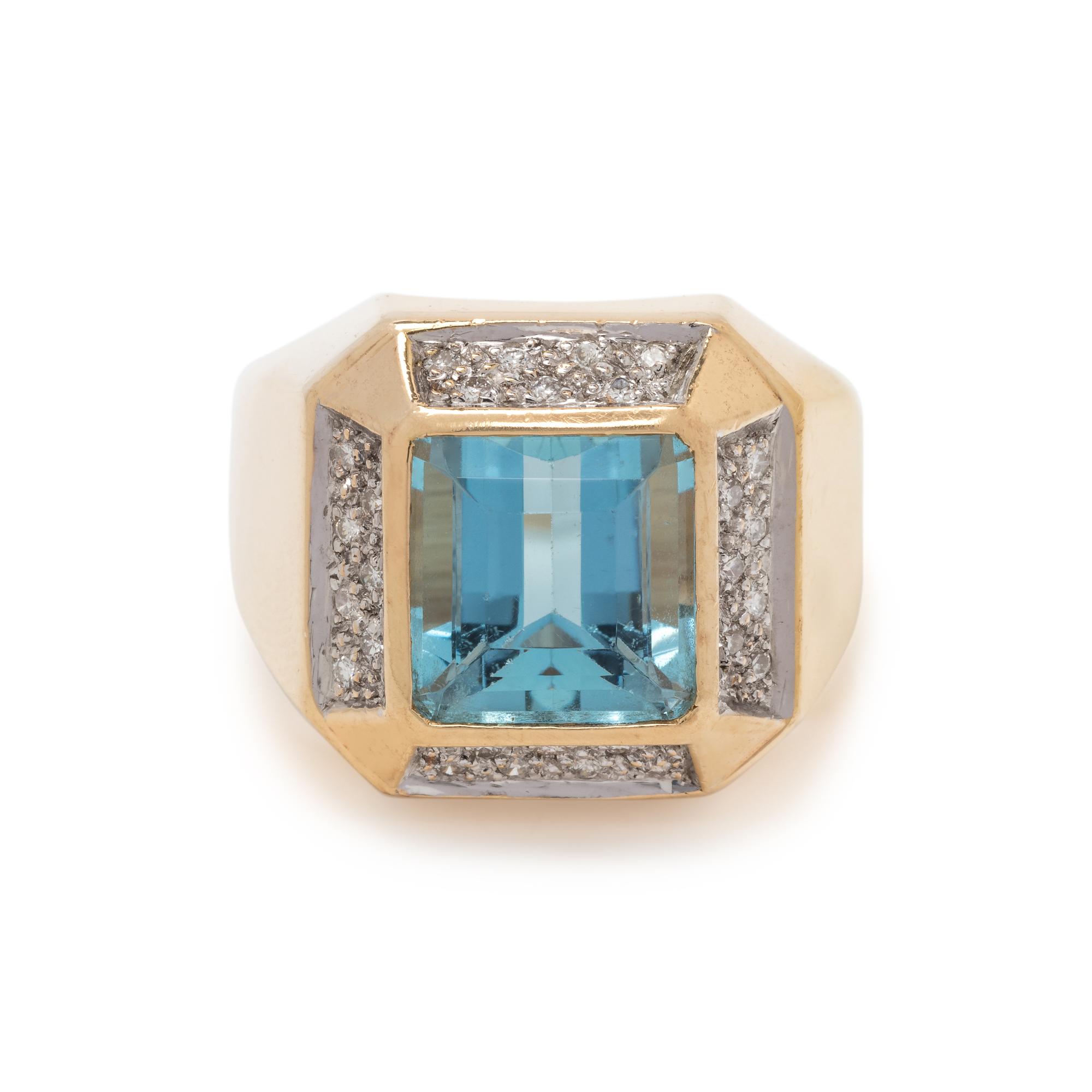 AQUAMARINE AND DIAMOND RING