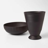 Two Wedgwood Black Basalt Keith Murray (1892-1981) Designed Items UK, 1930s