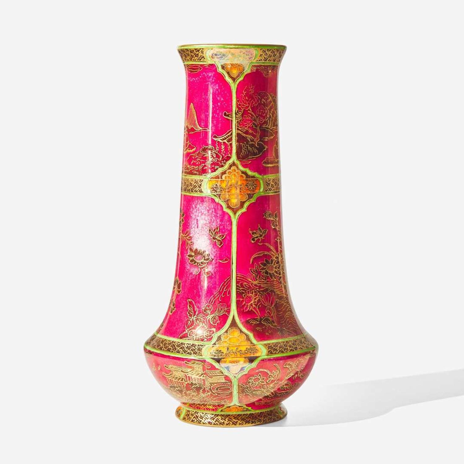 A Large Wedgwood Fairyland Lustre "Daventry" Vase UK, circa 1927