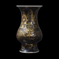 A Chinese Gilt Decorated Mirror Black Glazed Zhi- Shaped Porcelain Vase, Kangxi Period 清康熙 黑地描金仿古饕餮紋觶