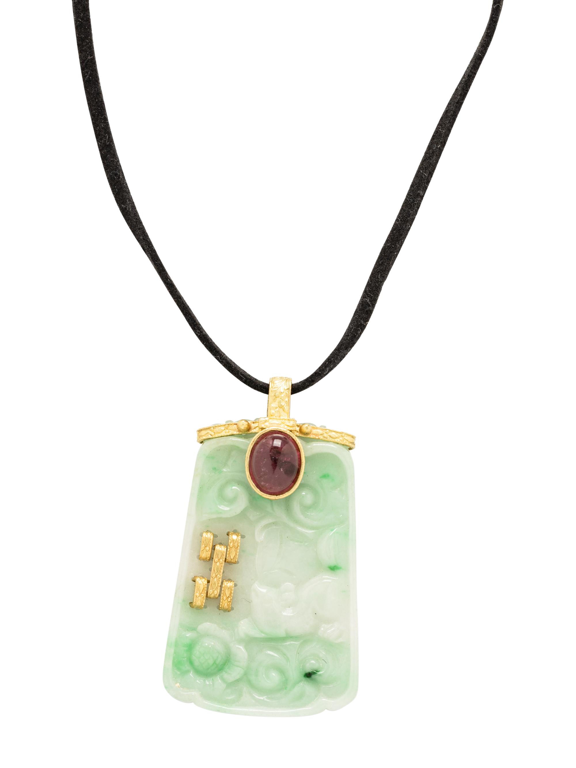 YELLOW GOLD, CARVED JADE, AND TOURMALINE PENDANT