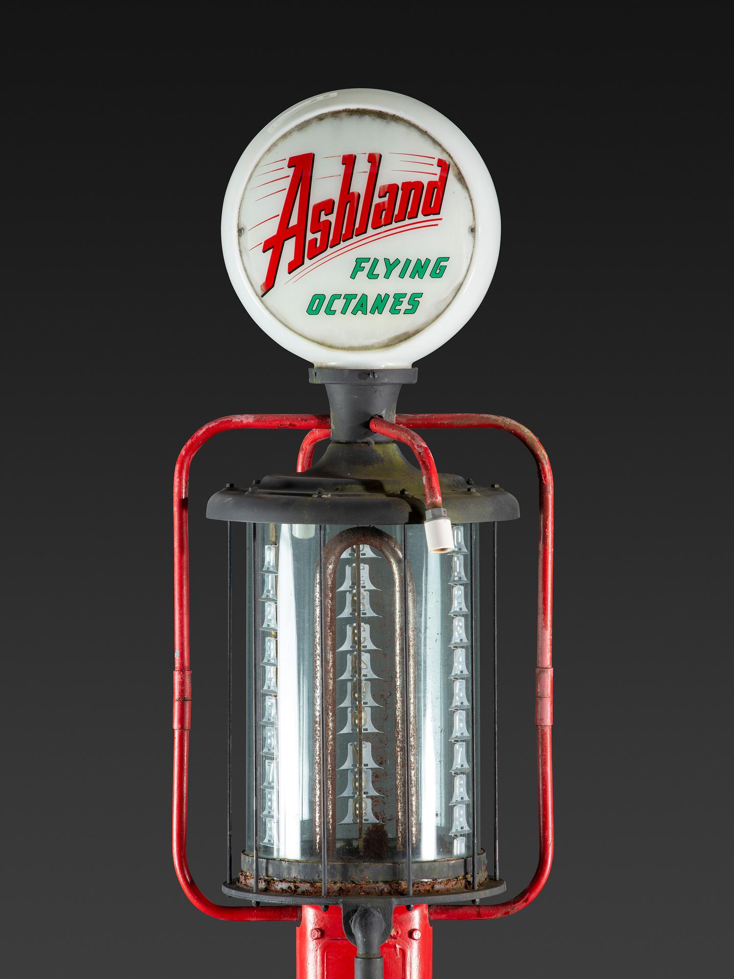An American Painted Metal Gravity Gas Pump, Guarantee Liquid Measure